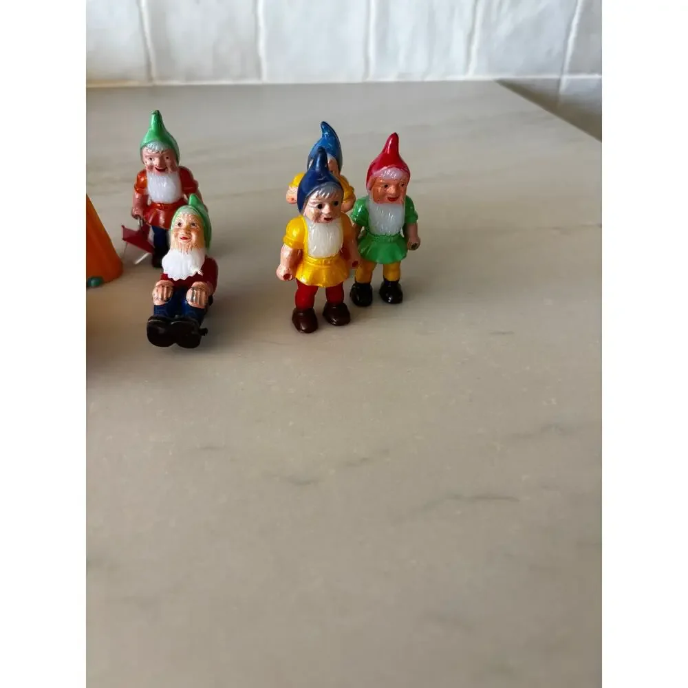 Vintage Snow White & Seven Dwarfs Plastic Figures Hong Kong Disney Dwarfs Lot